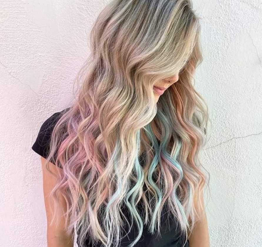 Beautiful multi-tonal balayage result
